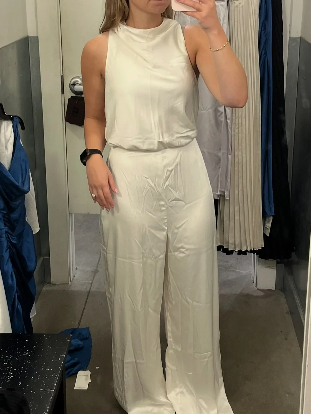 Abercrombie & Fitch Ivory Satin Wide Leg Jumpsuit - Picture 4 of 4